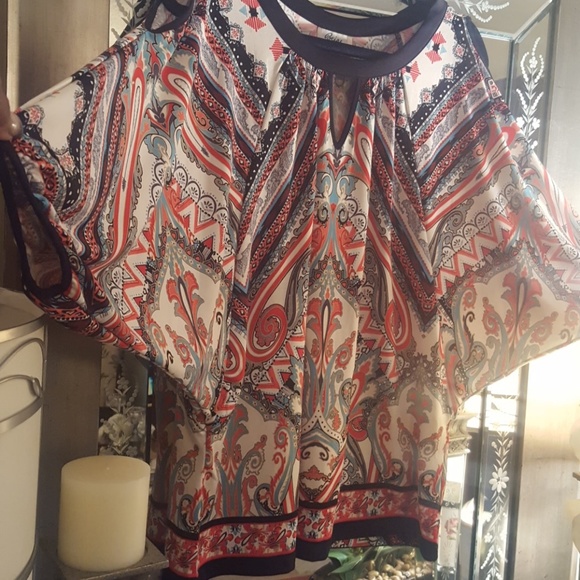 Blouse - Picture 3 of 3